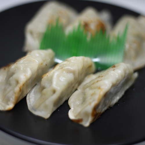 Pan Fried Gyoza pork  (6 Pcs)	